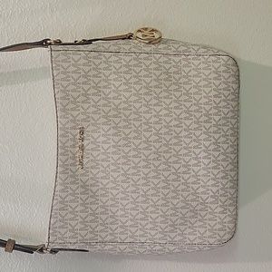 Michael kors Crossbody bag
